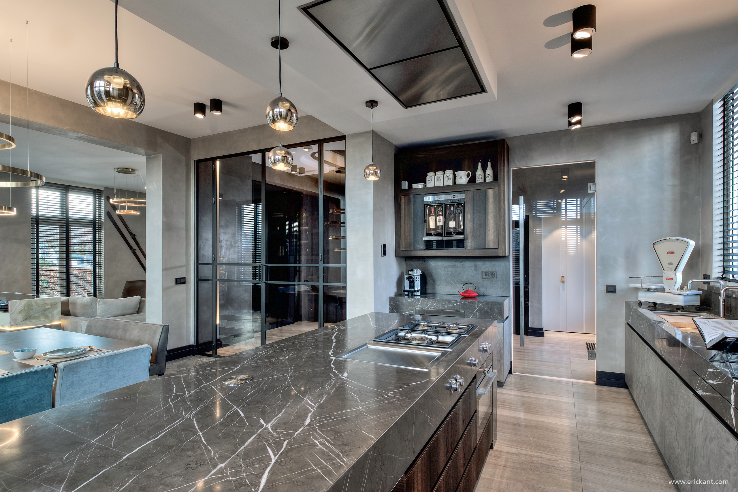 Mansion on the waterfront-kitchen-ERIC KANT.jpg