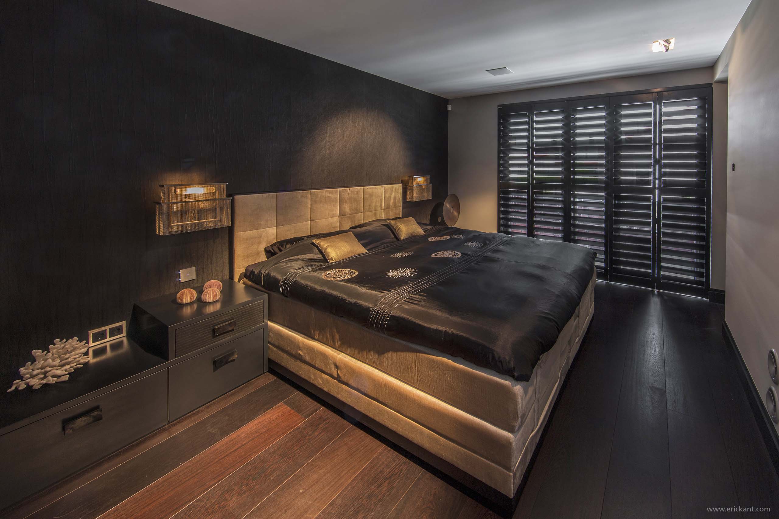 Oriental Villa-bedroom-ERIC KANT.jpg